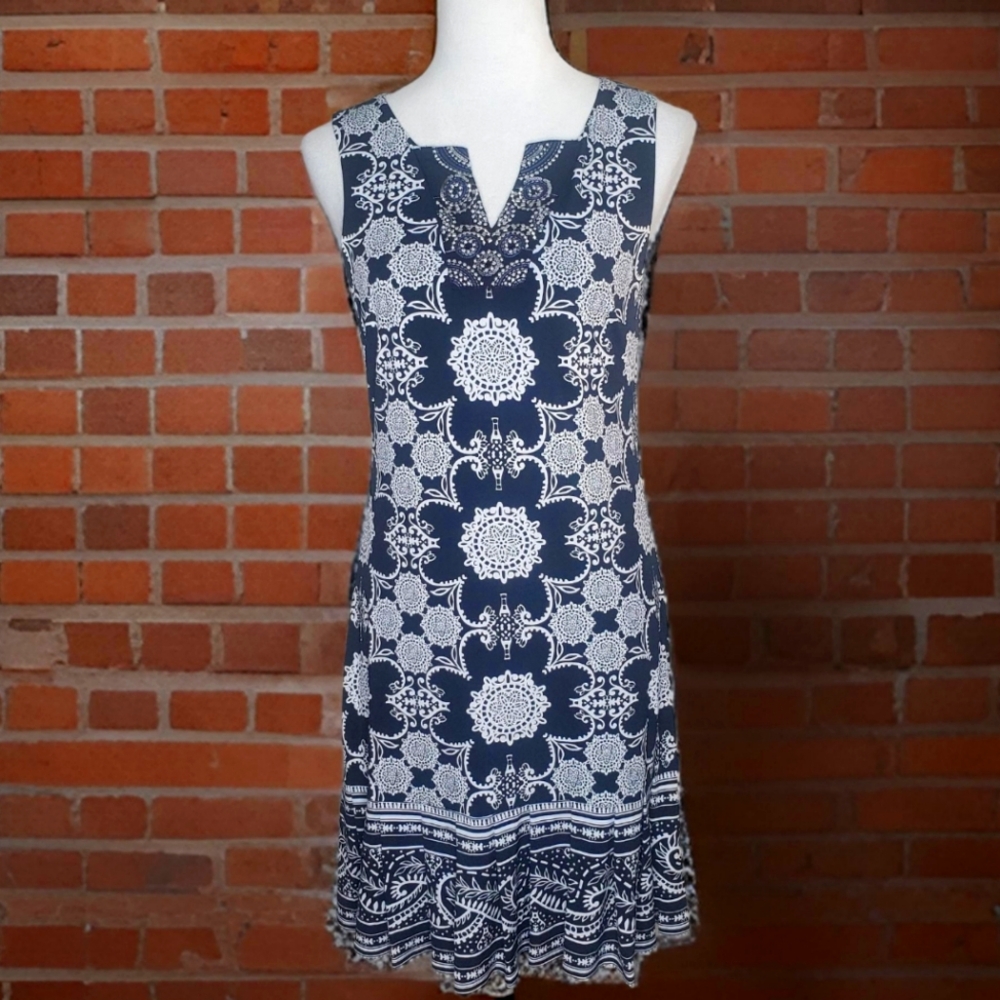 41 Hawthorn Embroidered V-neck Mandala Print Flattering Pleated Hemline Dress